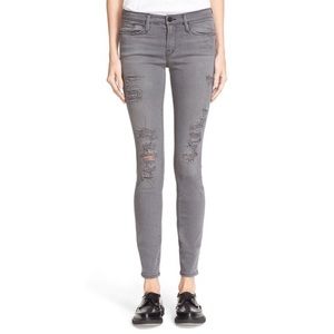 FRAME Denim Le Skinny de Jeanne Distressed Jeans